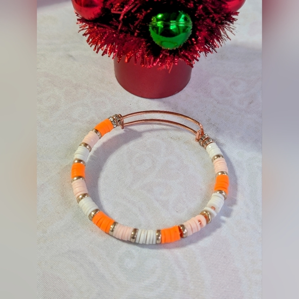 Handmade heshi bead bangle bracelet